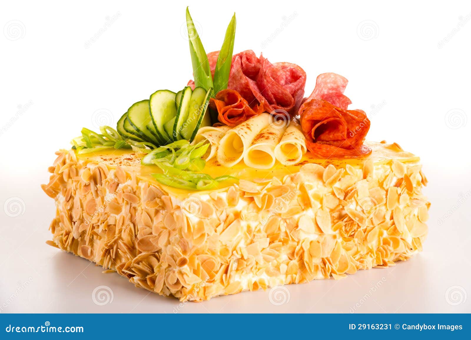 Le Pain Sale De Gateau A Decore La Patisserie De Salami Au Fromage Image Stock Image Du Sale Frais Le Pain Sale De Gateau A Decore La Patisserie De Salami Au Fromage Image Stock Image Du Sale Frais