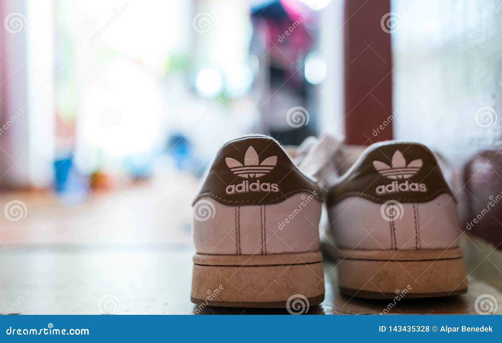 adidas scarpe vecchie