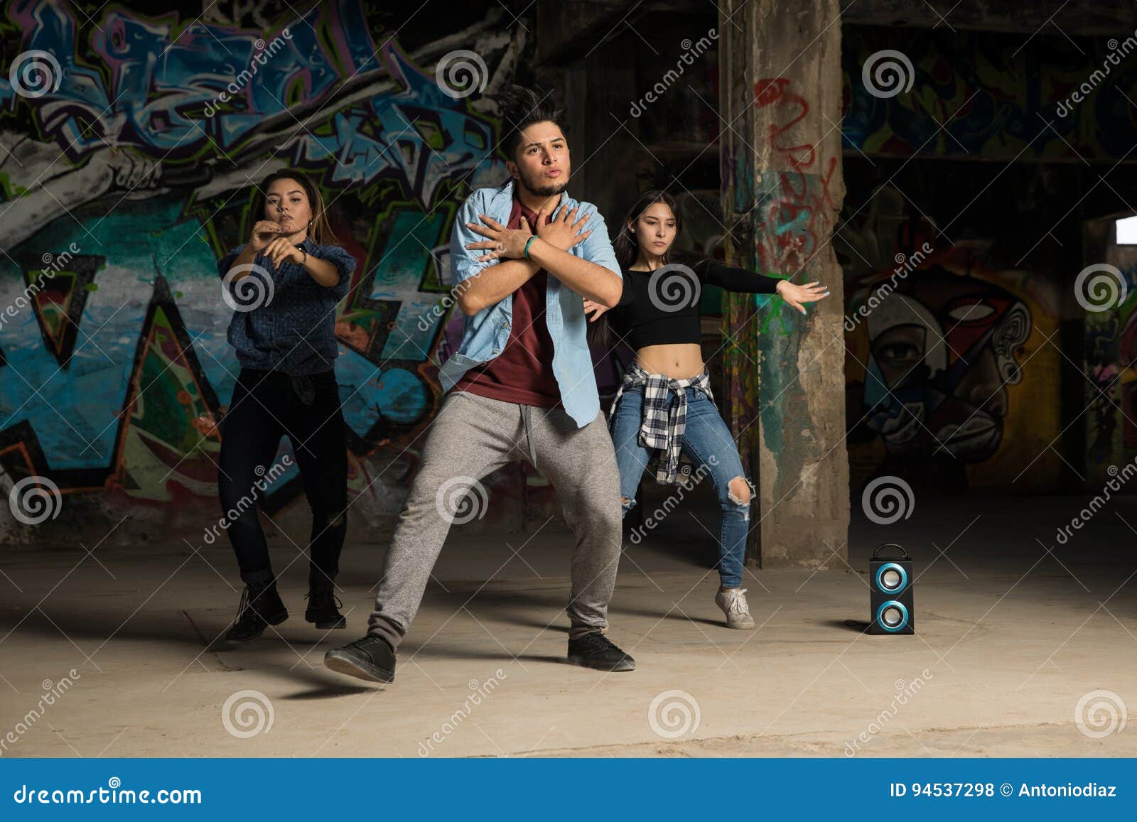 Lead Dancer Performing with Crew Stock Photo Image of length, lead