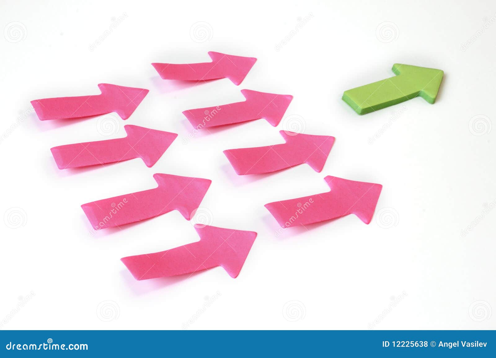 leader paper arrows bussiness concept.