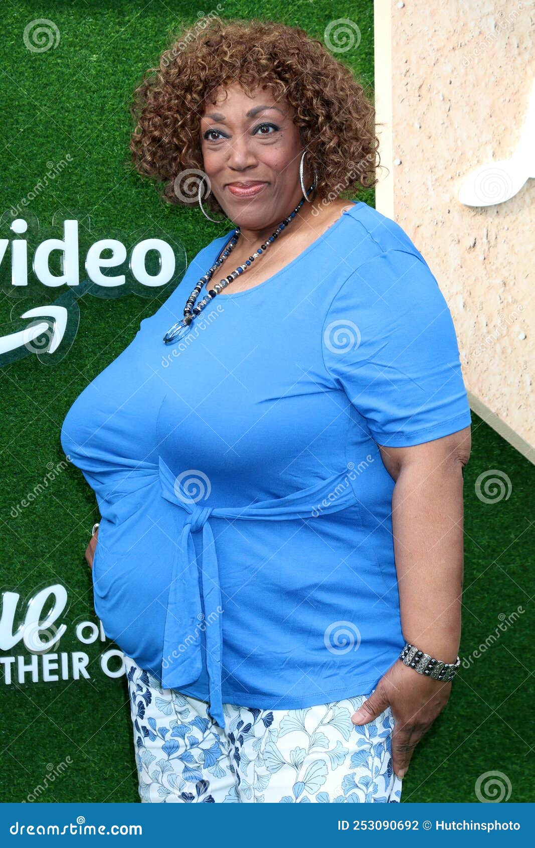 LOS ANGELES - AUG 4: Diane Sellers at the A League Of Their Own Premiere Screening at Easton Stadium, UCLA on August 4, 2022 in Westwood, CA