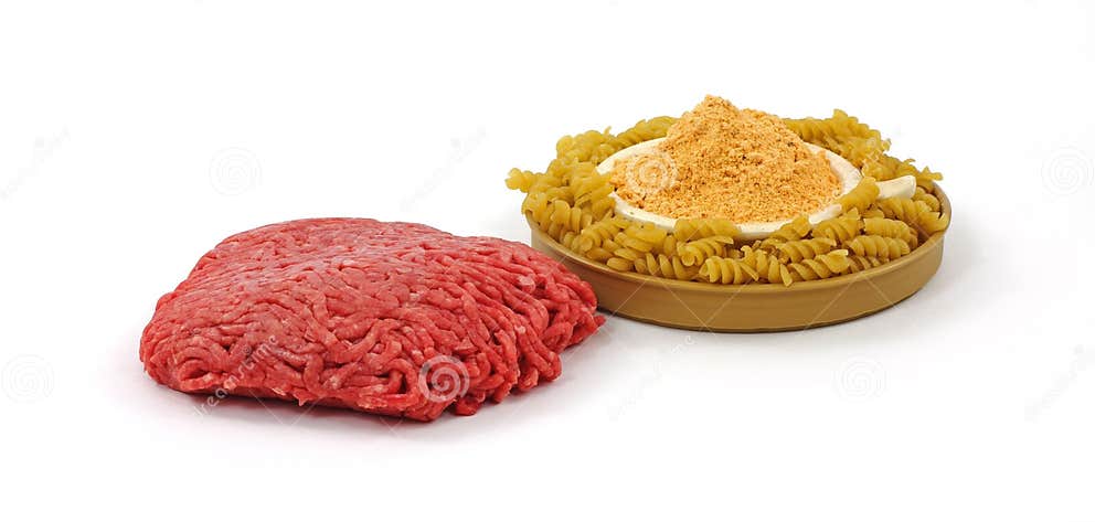 should i use veal or lean beef in pasta sauce