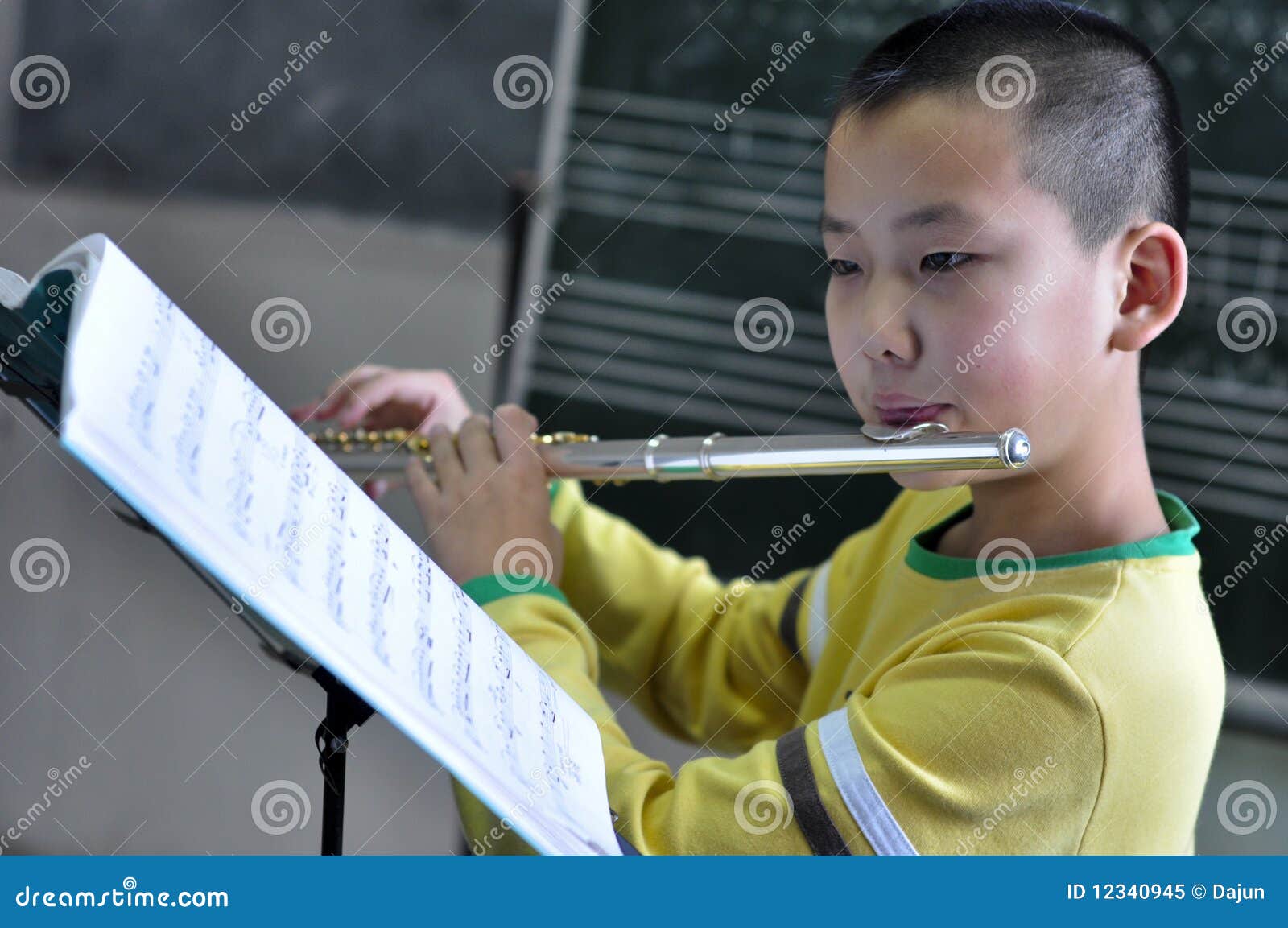 Learn the flute stock image. Image of beauty, music, child - 12340945