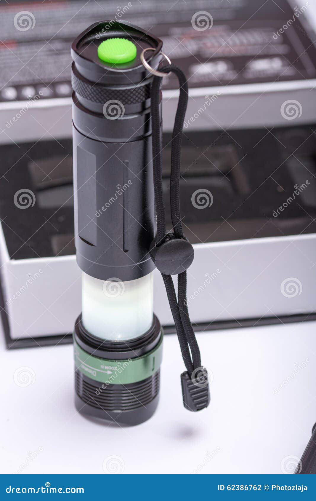 led cree flashlight torch green button