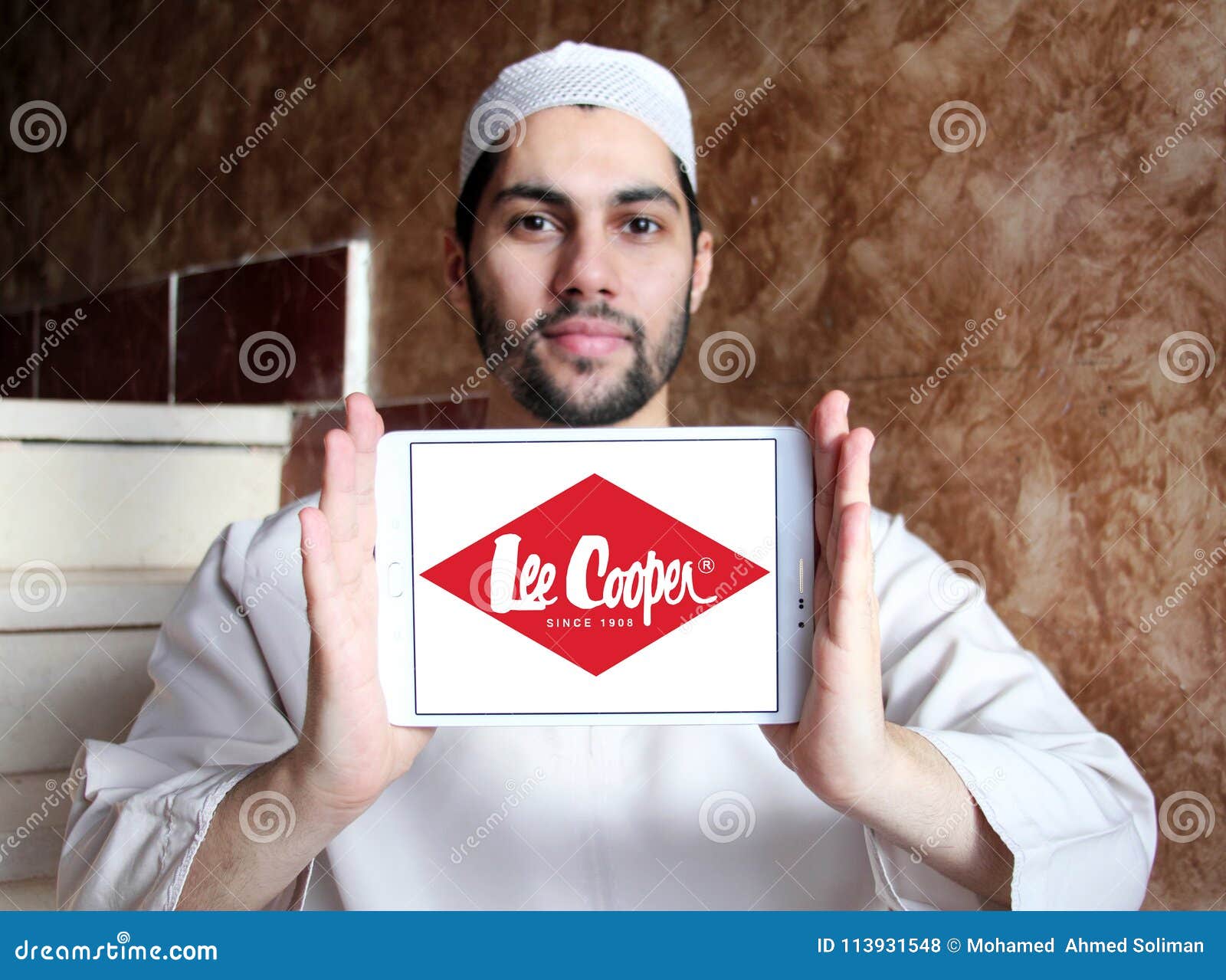 Lee Cooper Clothing Company Logo Editorial Stock Photo - Image of arab ...