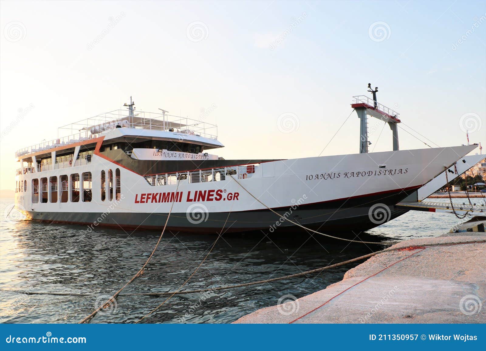 Lefkimmi Lines Ferry Boat, Igoumenitsa, Greece Editorial Photography Image of islands, greece