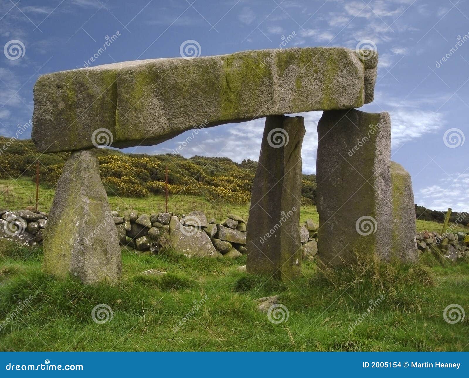Legananny Dolmen stock photo. Image of white, limestone 2005154
