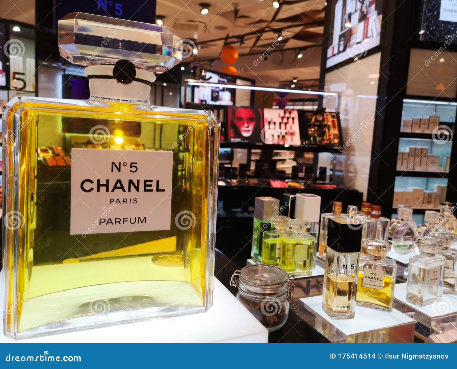 Legendary Floral Fragrance for Women Chanel No. 5 Eau De Parfum in Perfume  and Cosmetics Store on February 10, 2020 in Russia, Editorial Stock Image -  Image of aroma, glass: 175414514