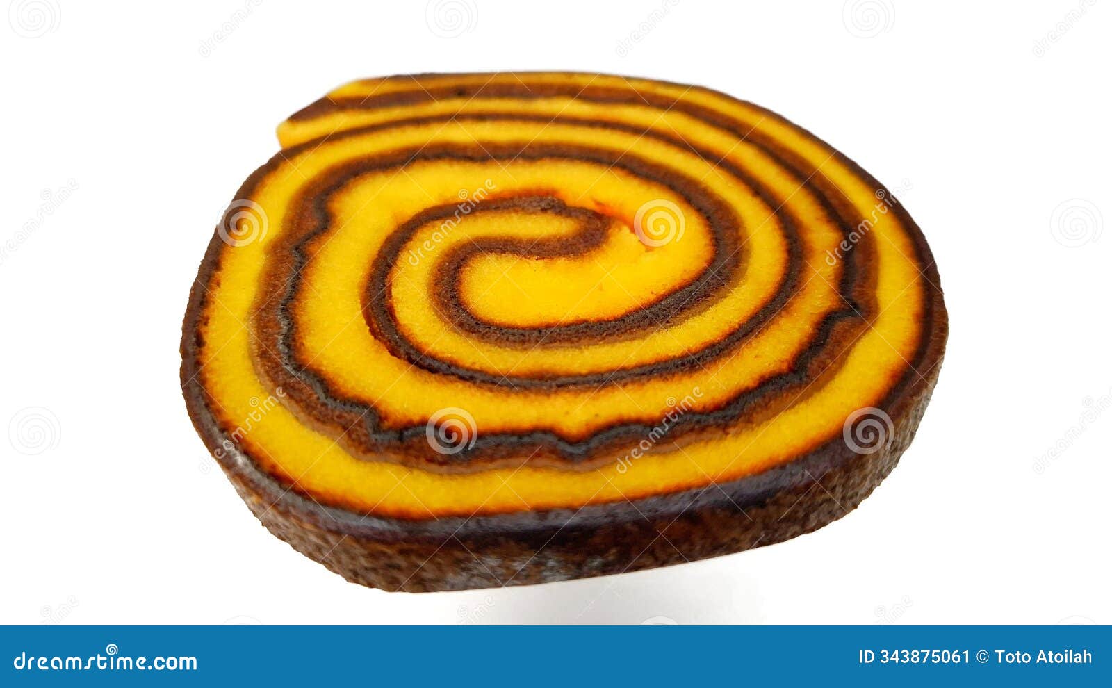 legit layer cake with a distinctive legislative layer color is very appetizing. suitable to accompany your leisure time