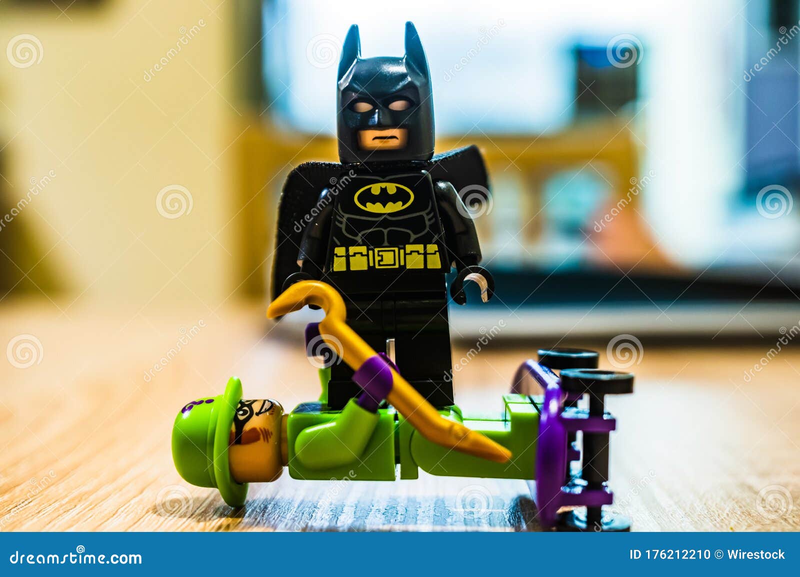 Lego batman imagem editorial. Imagem de lego, foco, inimigo - 176212210