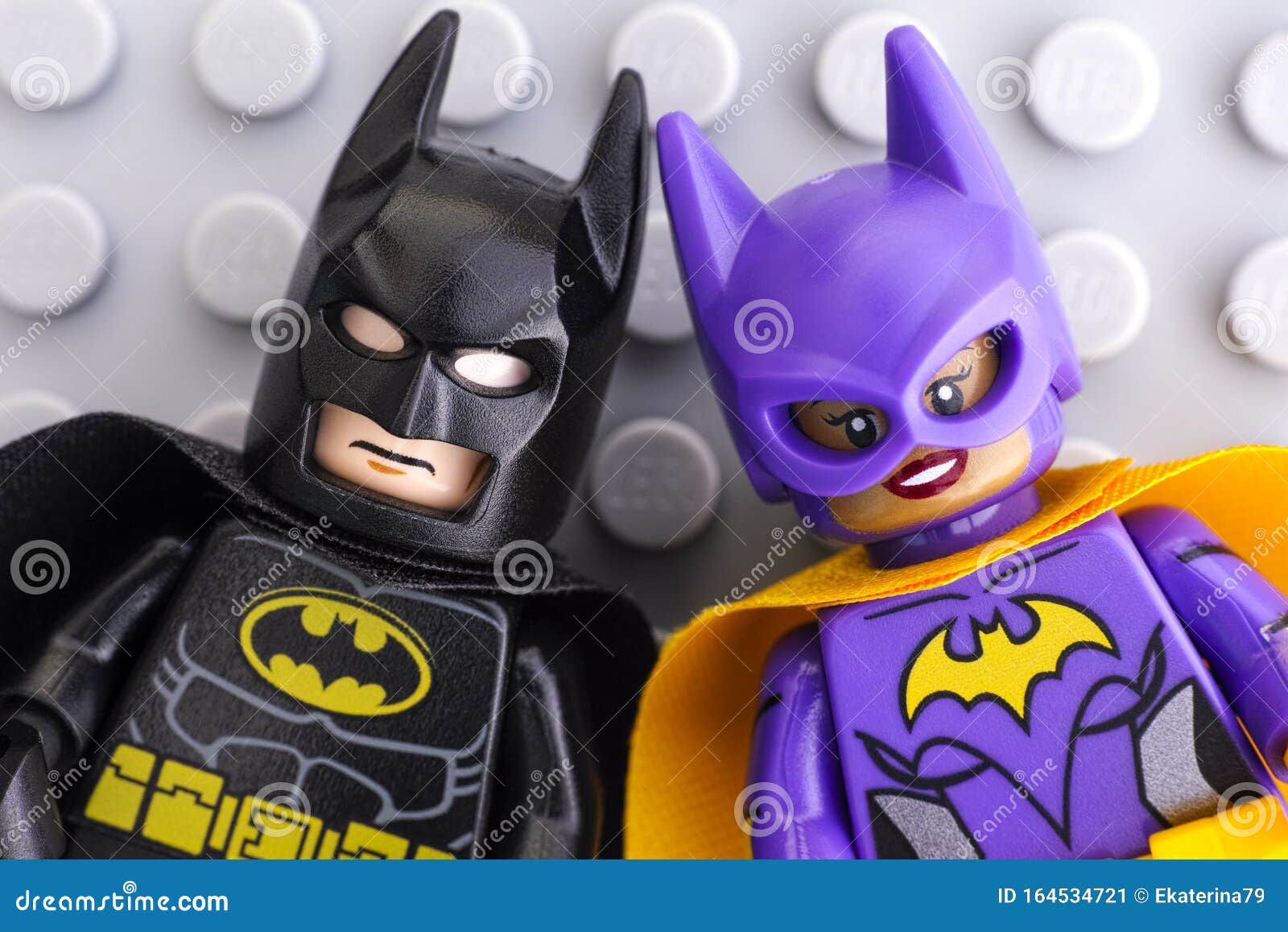 Lego Batman y Batgirl foto editorial. Imagen de gente - 164534721