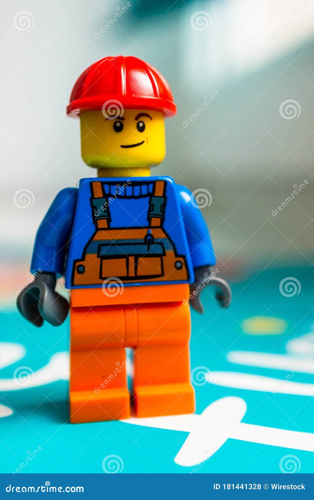Lego Construction Worker Figurine. Editorial Stock - Image of service, soft: 181441328