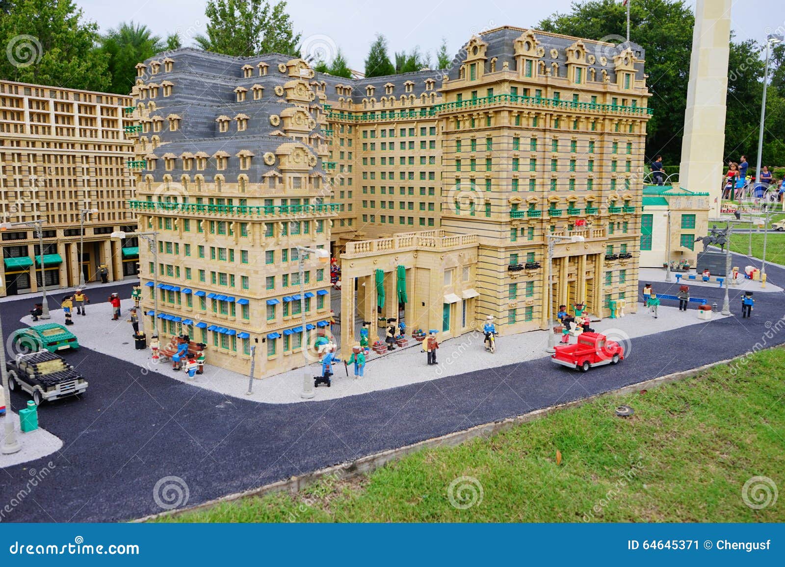 LEGO-Stadt redaktionelles foto. Bild von unterhaltung - 64645371