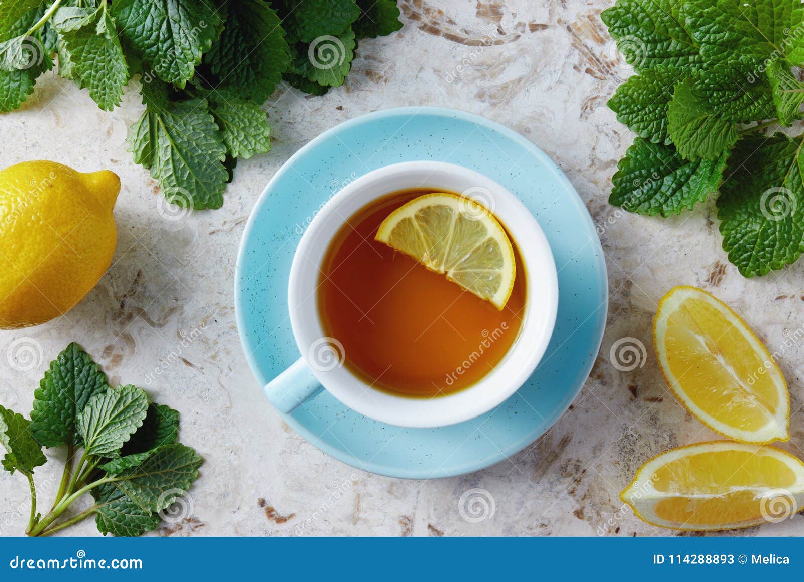 lemon balm tea with honey