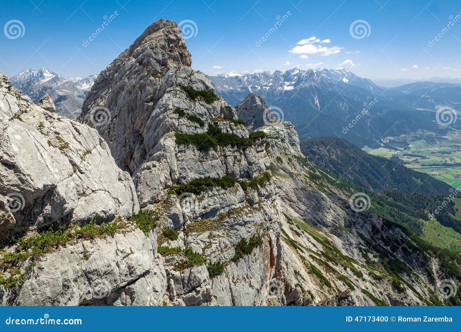 Leogang-Berge, Österreich stockfoto. Bild von reise ...