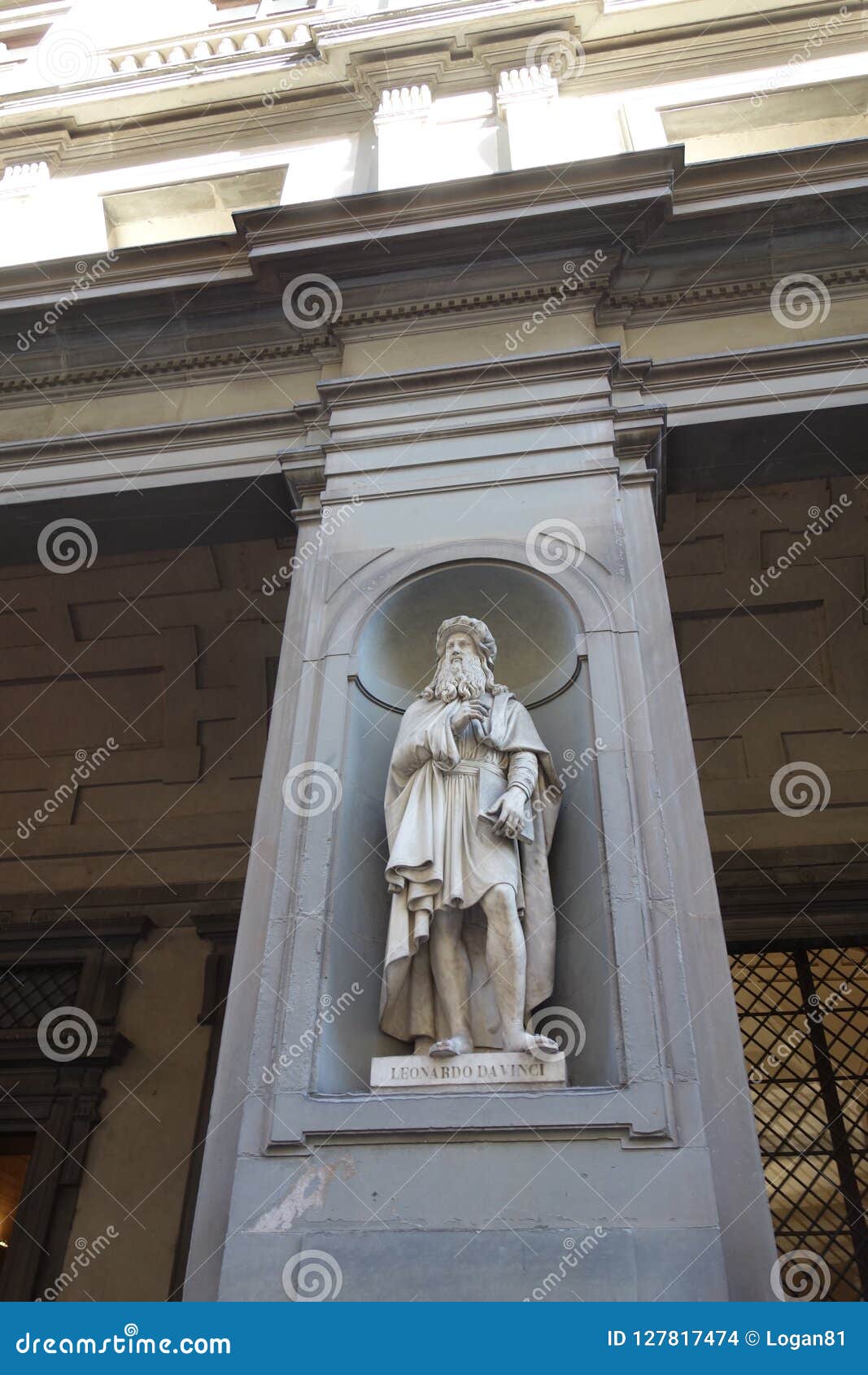 Leonardo Da Vinci Statue Outside the Uffizi Gallery Stock Photo Image