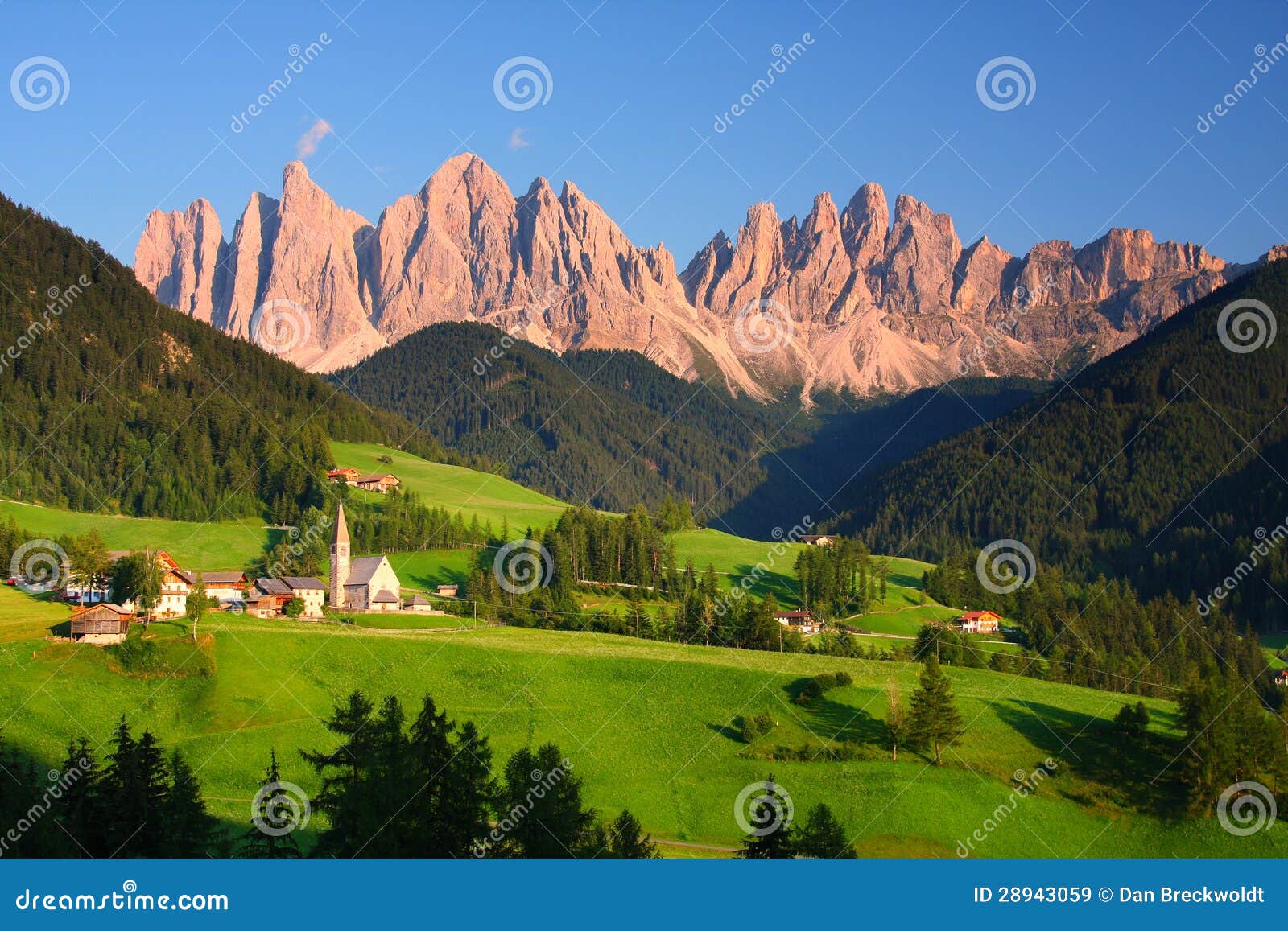 Les Dolomites En Italie Du Nord Image Stock Image Du Italie Dolomites