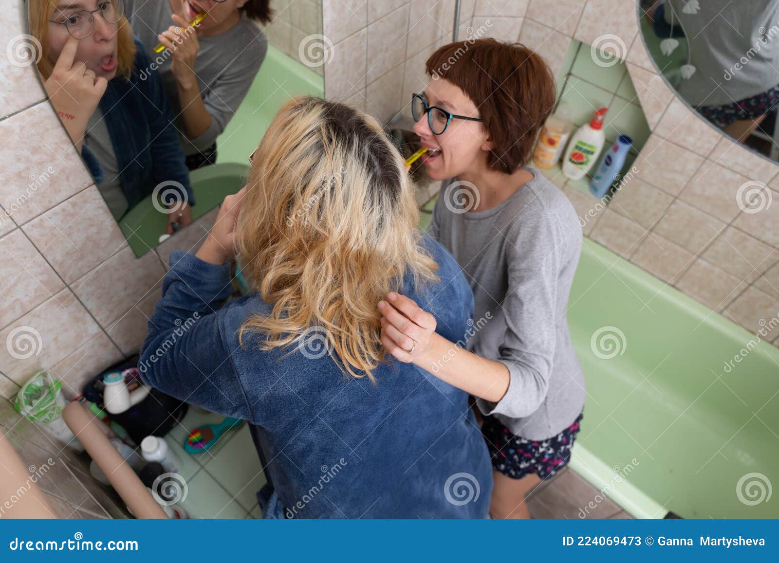 Lesbians In Bathroom