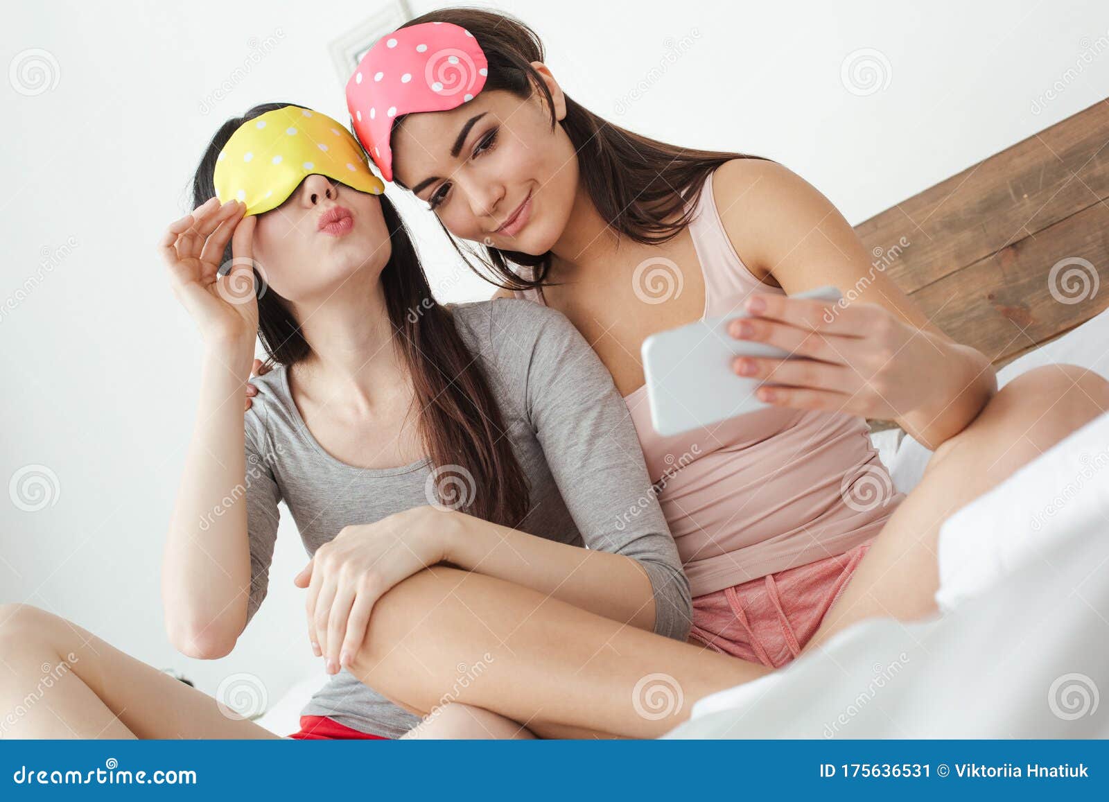lesbian bed selfie