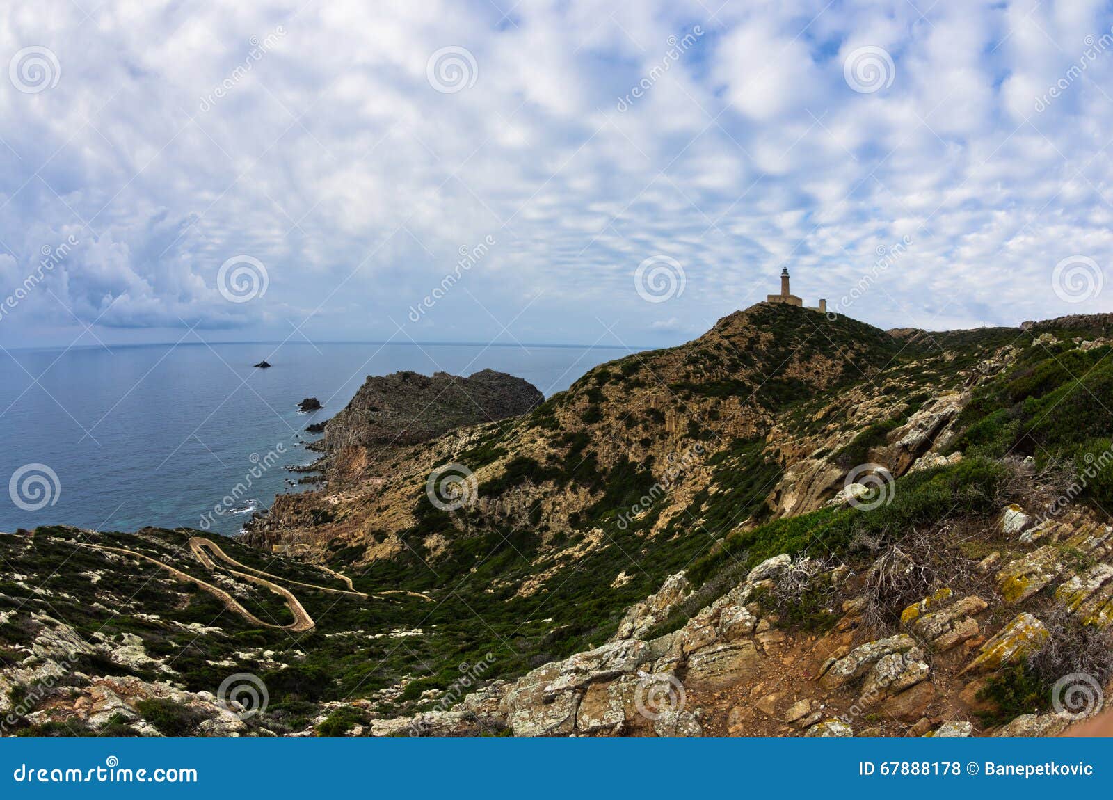 Leuchtturm am Capo Sandalo auf Westküste von Insel Sans Pietro, Sardinien, Italien