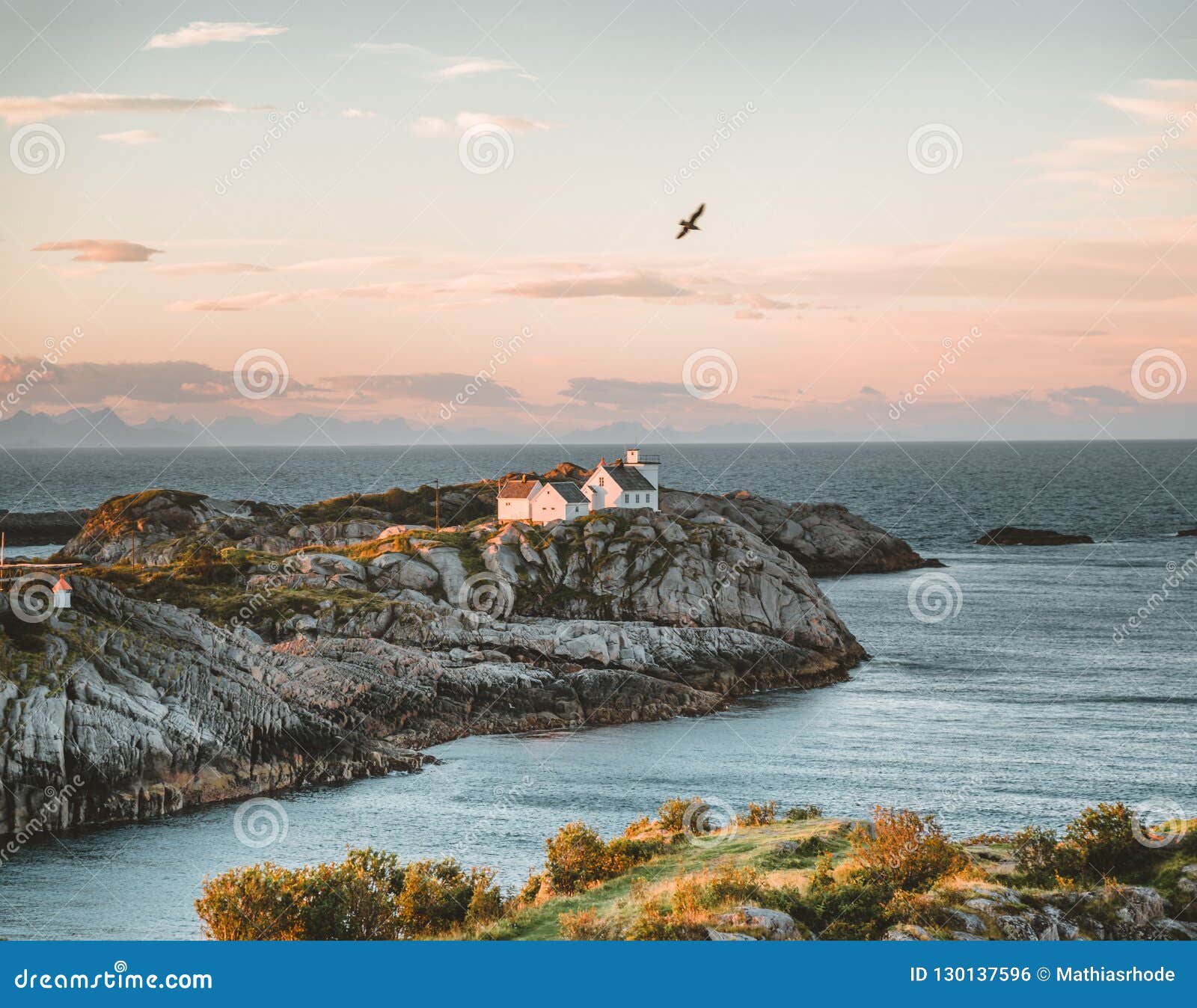 Lever De Soleil Et Coucher Du Soleil Au Phare De