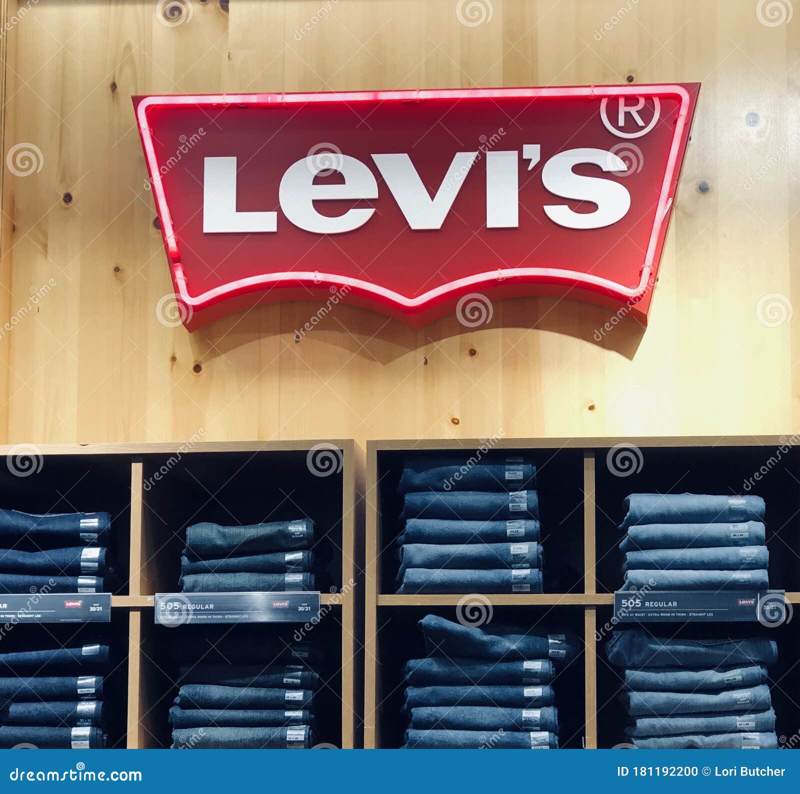 levi's retail store locations