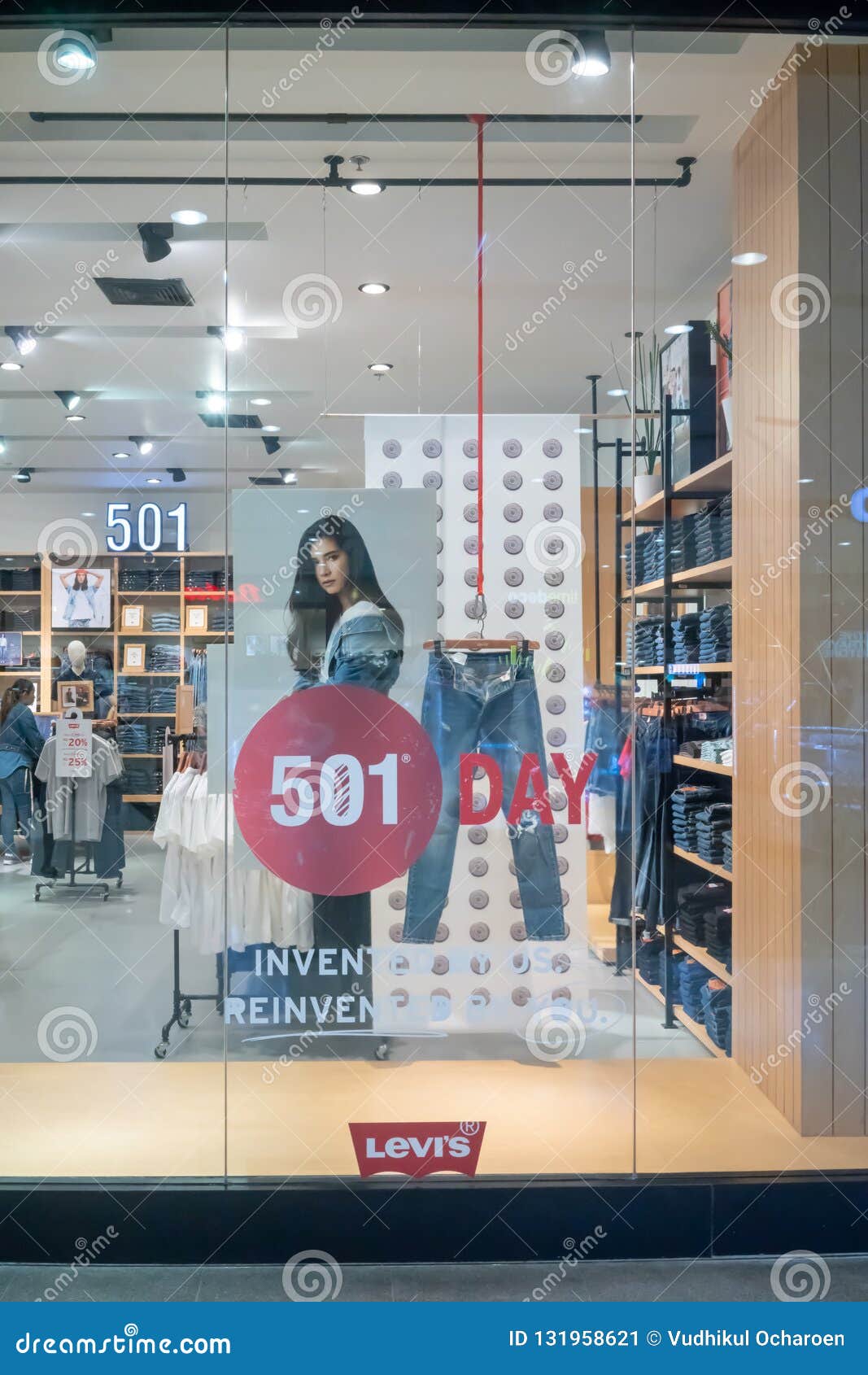 Levi`s Shop at Central Westgate Bangkok, Thailand, May 10, 2018 Editorial  Photo - Image of model, apparel: 131958621
