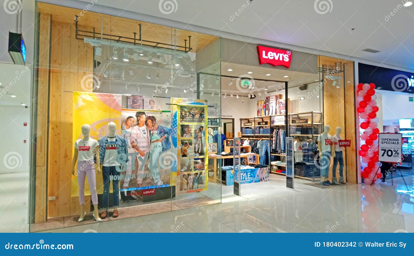 levis montgomery mall