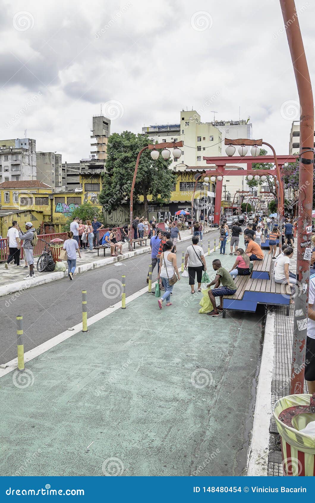 Uma visita ao Bairro da Liberdade, o bairro oriental na cidade de São Paulo