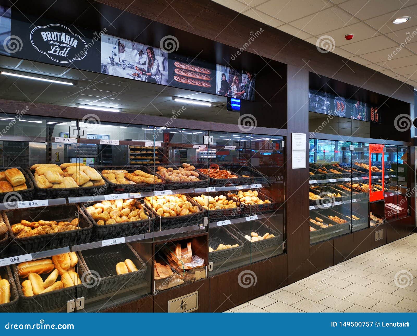 Lidl Commercial Sign Editorial Photo CartoonDealer 102117843 lidl-commercial-sign-editorial-photo-cartoondealer-102117843
