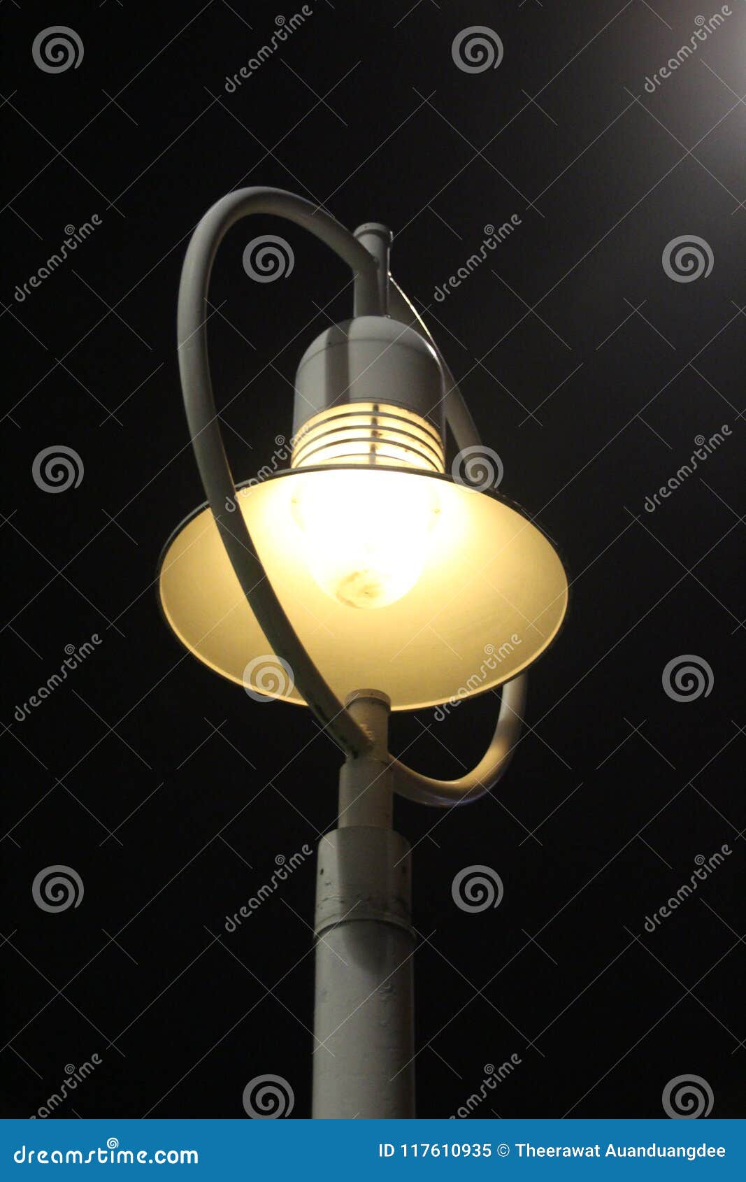 Light bulb at night stock image. Image of bulb, light 117610935