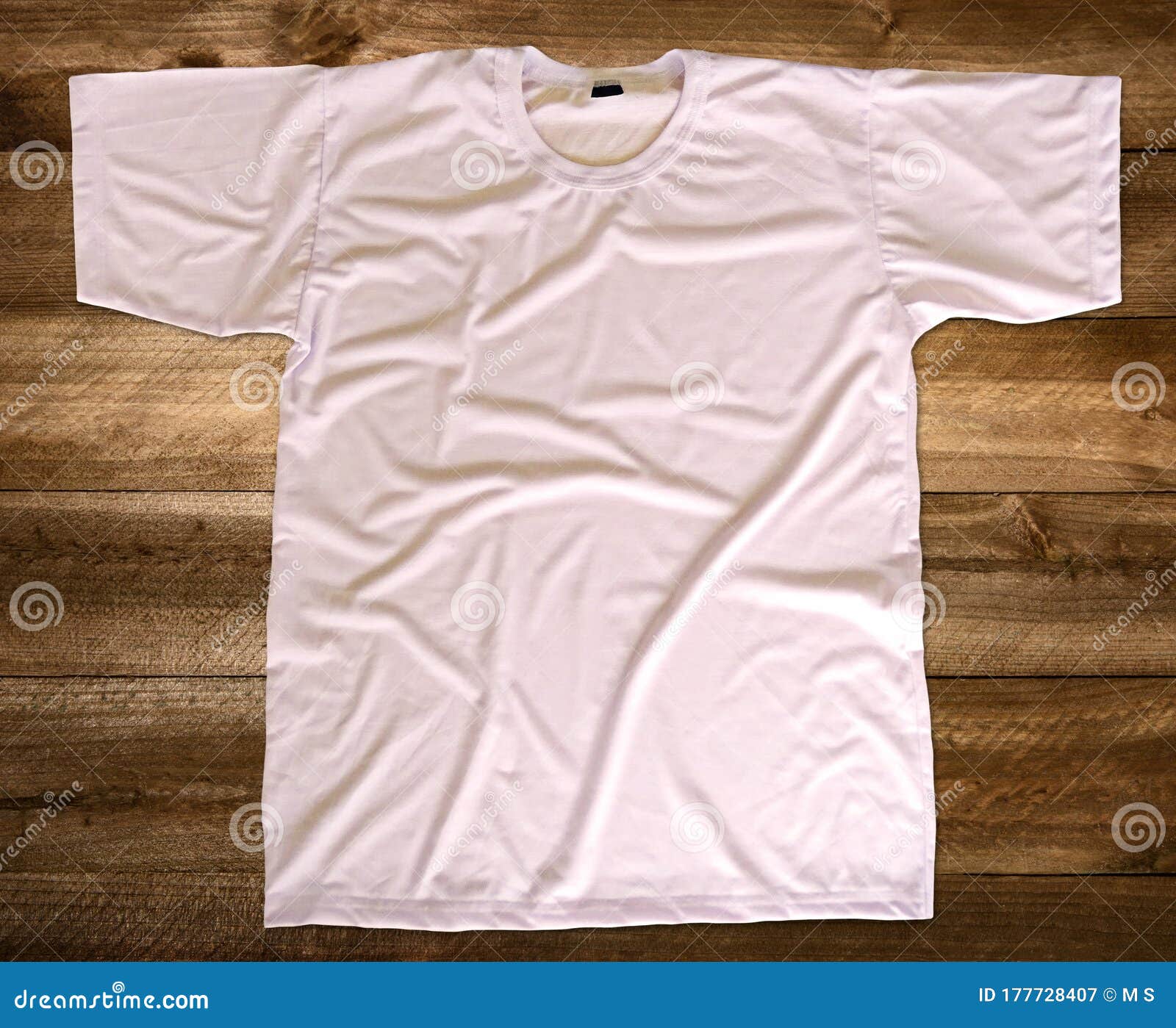 Download Light Pink T-shirt Mockup Front View Wooden Background ...