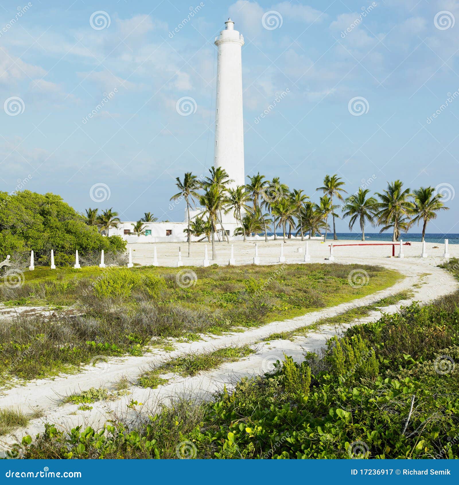 Lighthouse, Cuba stock image. Image of palm, province 17236917