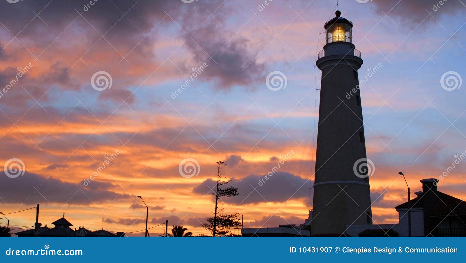 lighthouse at dusk. punta del este, uruguay.