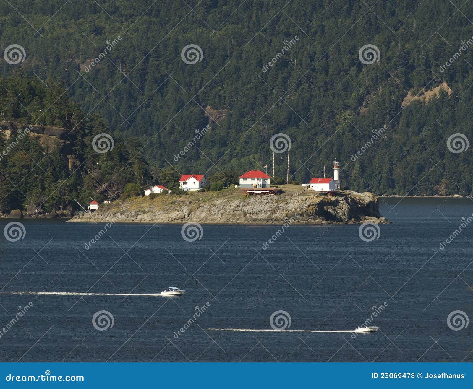 Lighthouse on Quadra Island Stock Photo Image of gulf, boats 23069478