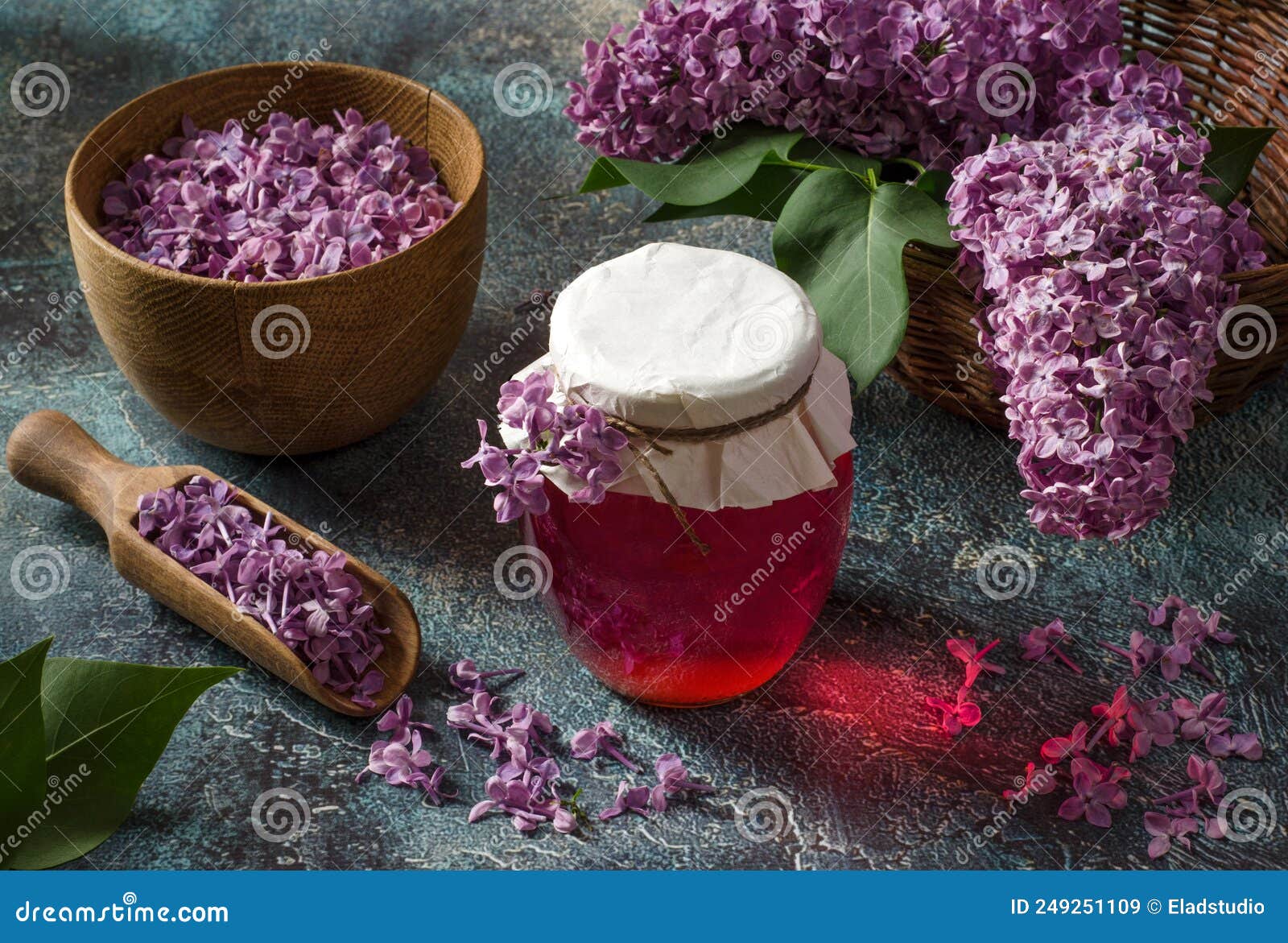 Lilac flowers syrup stock image. Image of garden, flowers 249251109
