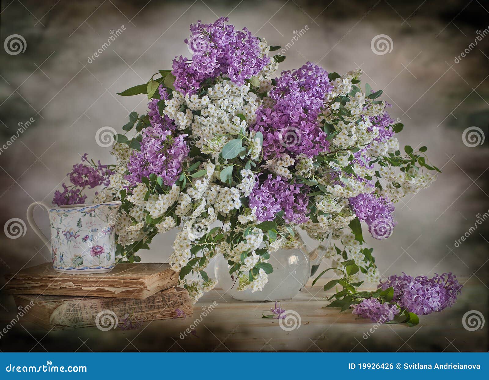 Lilac-white bouquet stock photo. Image of life, bouquet - 19926426
