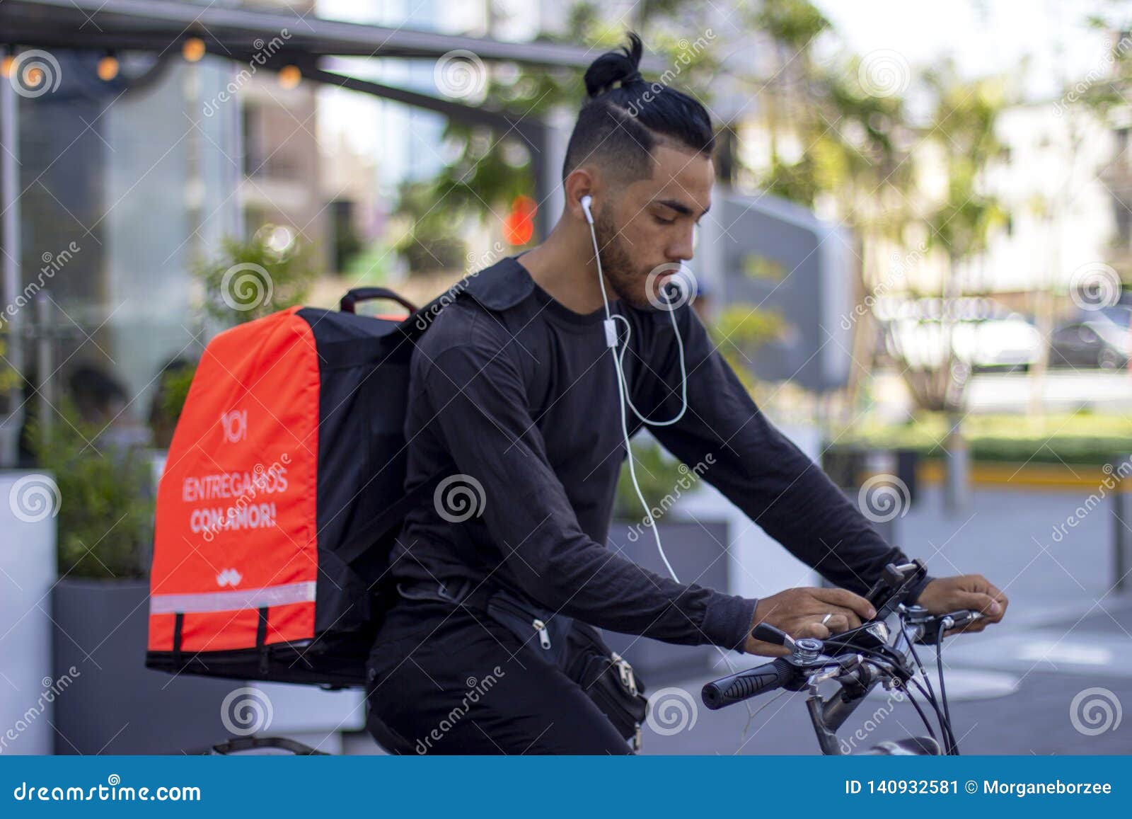 Bike food delivery service new arrivals
