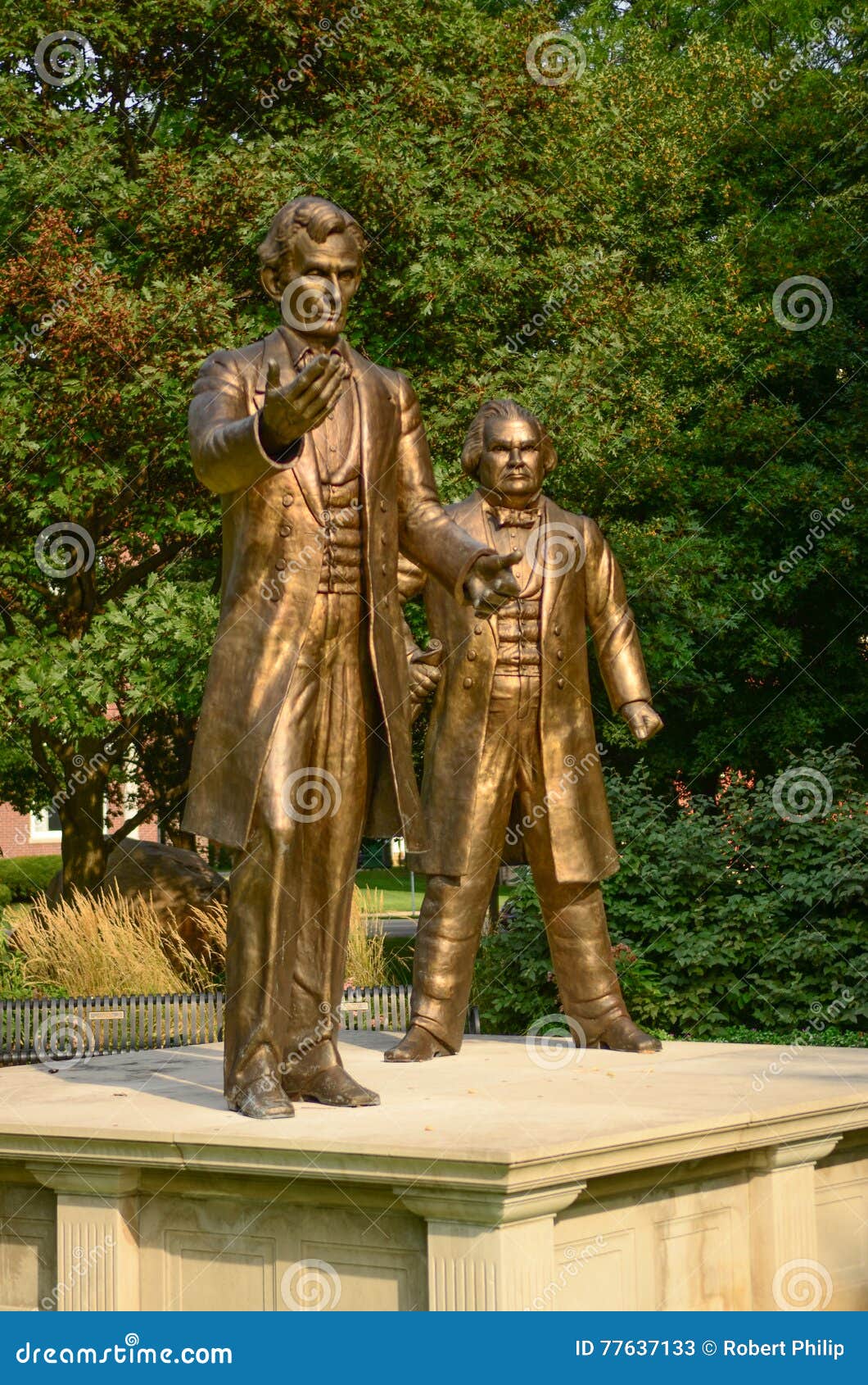 Lincoln Douglas Debate Statues Editorial Stock Photo Image of