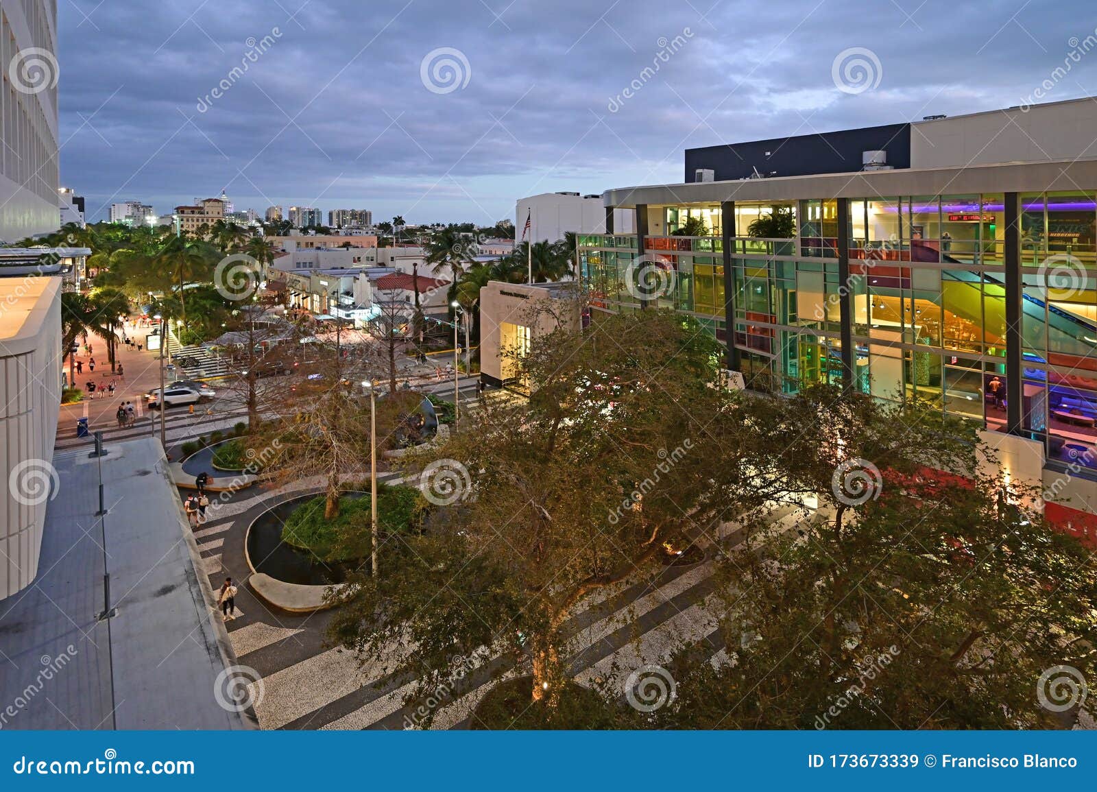 Lincoln Road Shopping Mall Em Miami Beach Foto de Stock Editorial