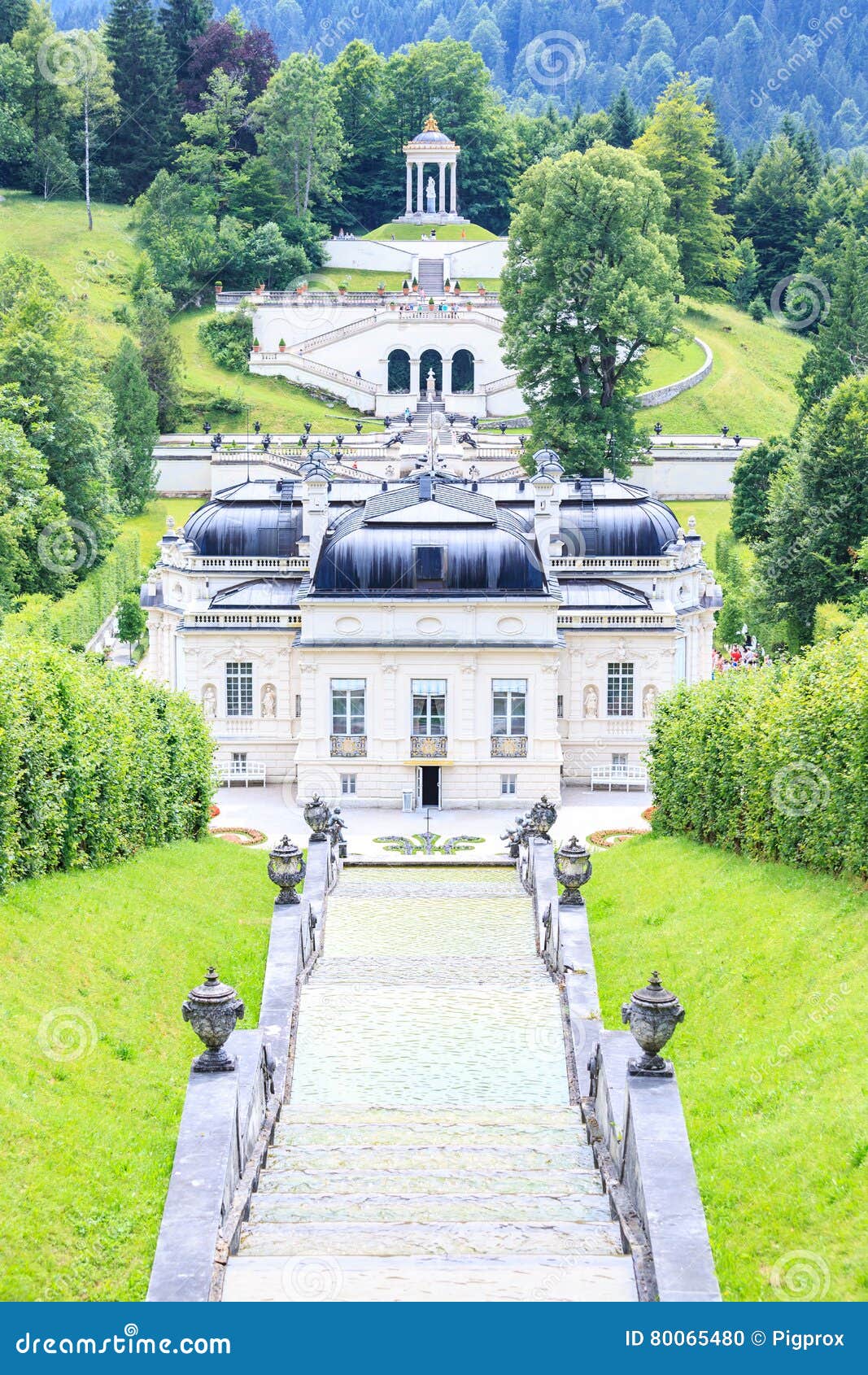 linderhof palace in baviera, germany