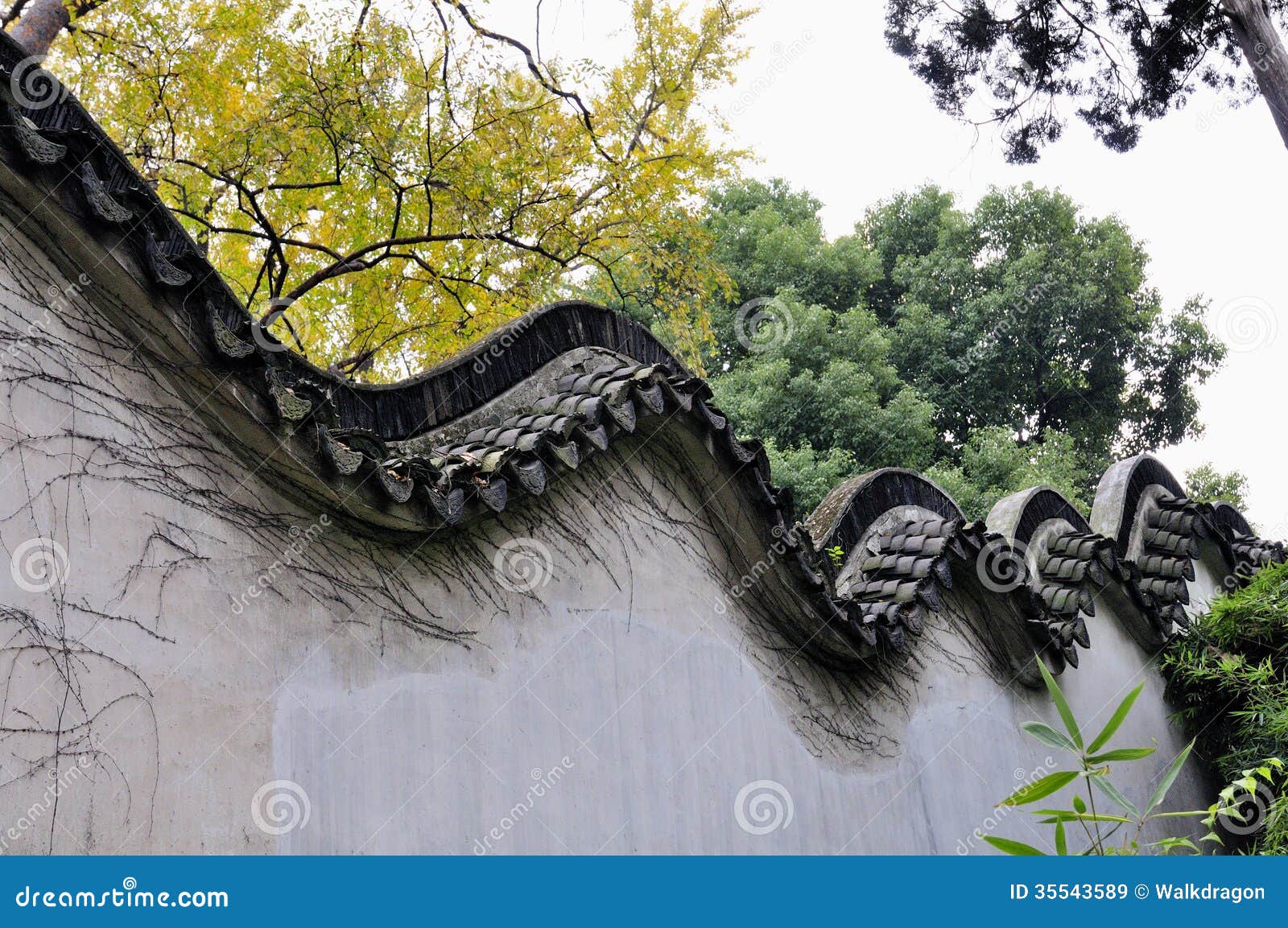 Lingering garden in suzhou stock image. Image of design - 35543589