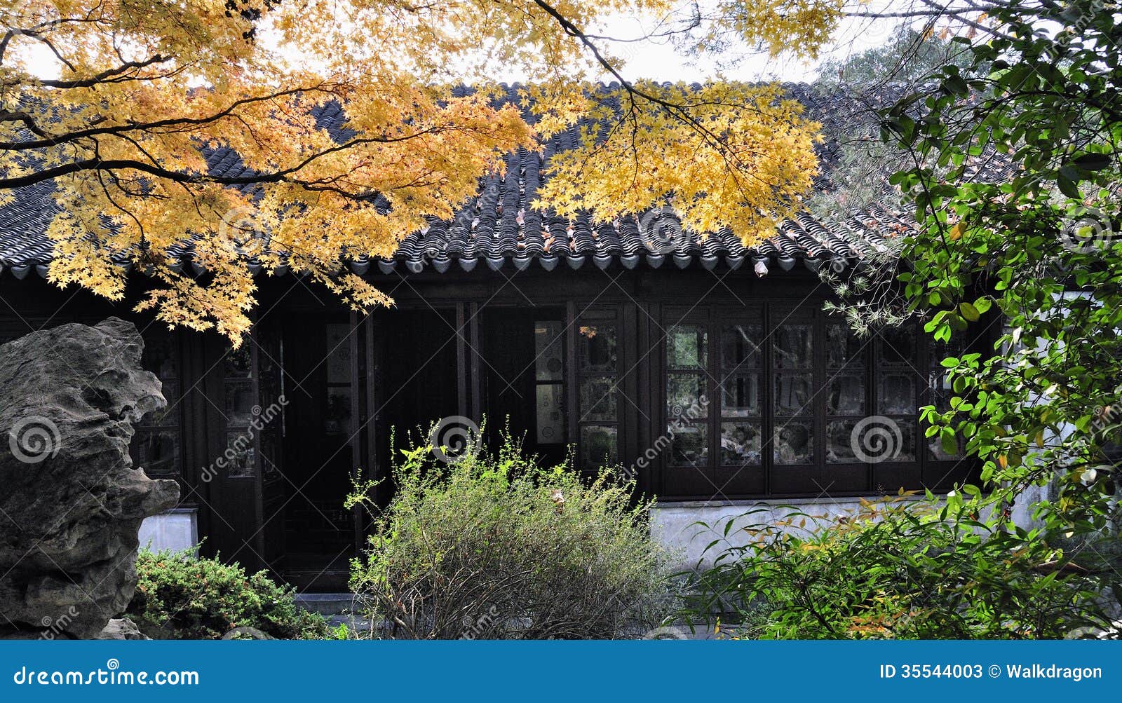 Lingering garden in suzhou stock image. Image of famous - 35544003