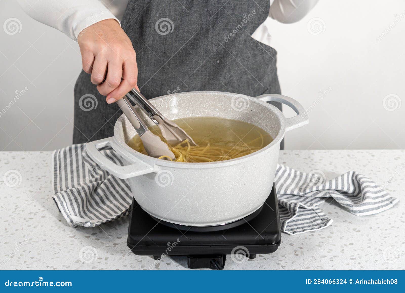 Linguine pasta stock photo. Image of pasta, food, water 284066324