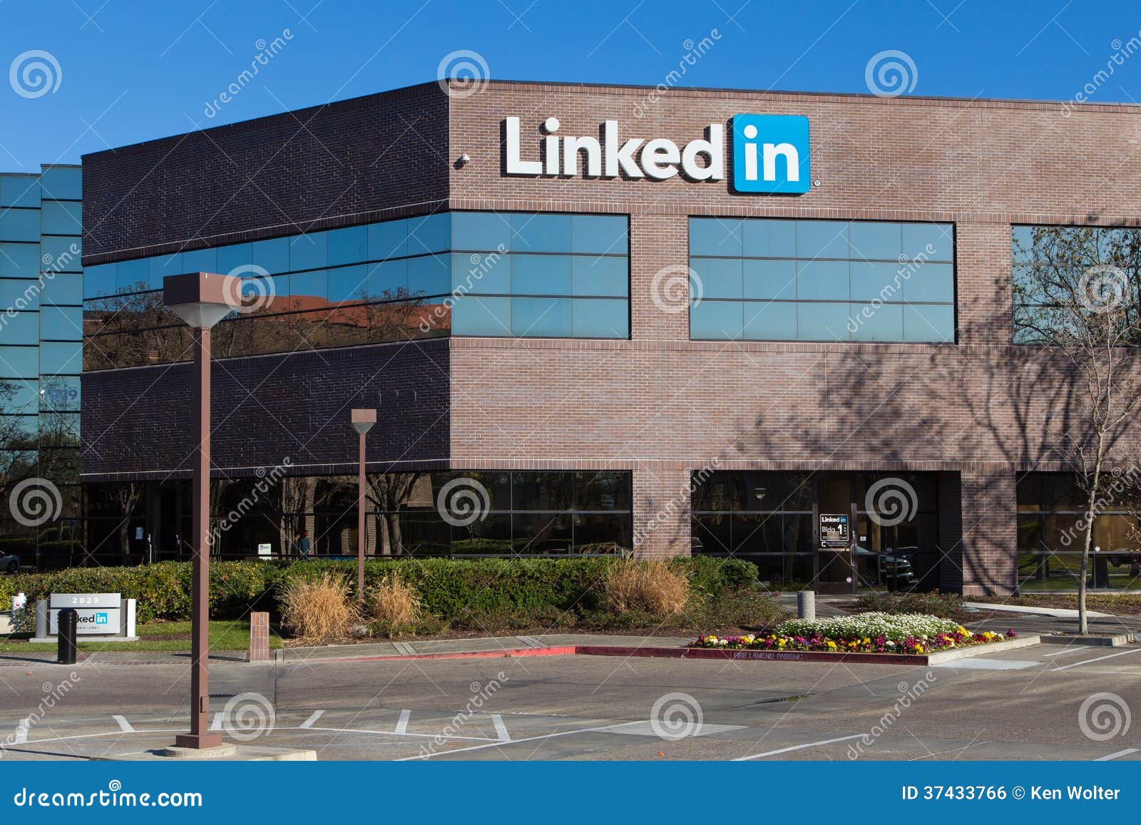 linkedin headquarters phone number linkedin headquarters phone number
