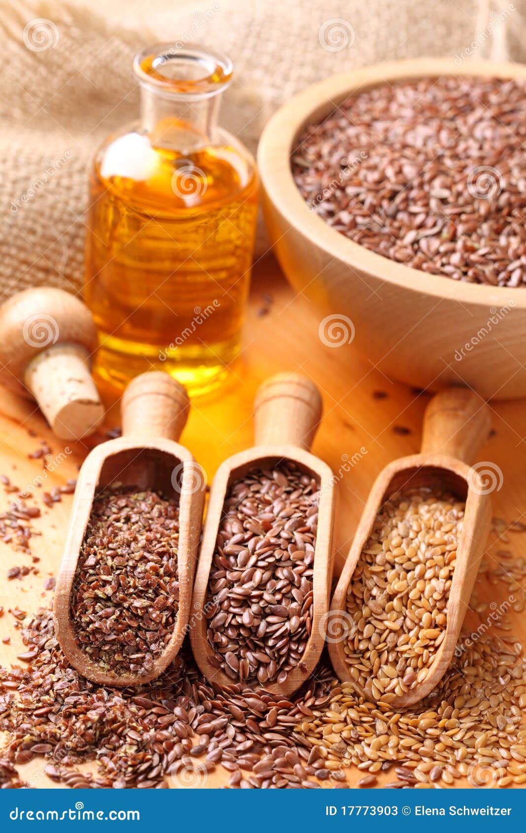 Linseed oil stock image. Image of nutrition, ingredient 17773903