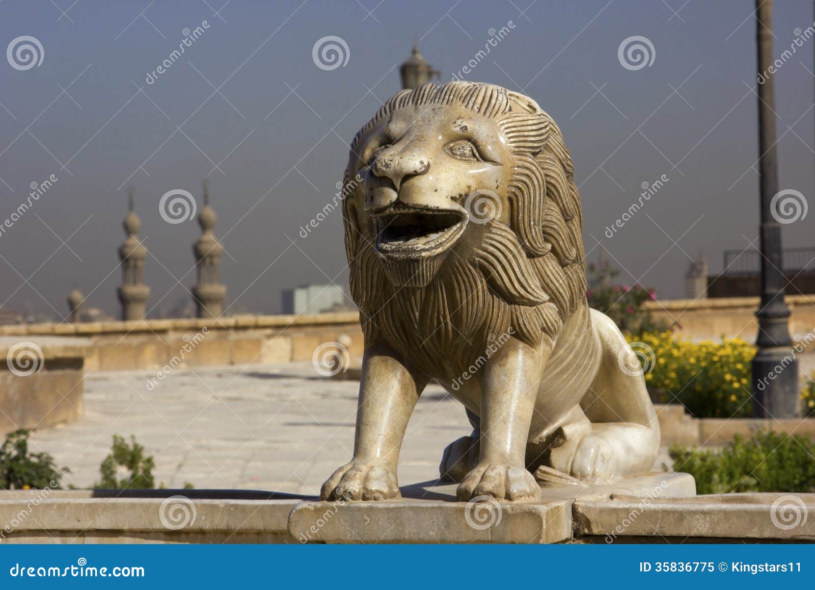Lion statue stock image. Image of head, animal, open 35836775