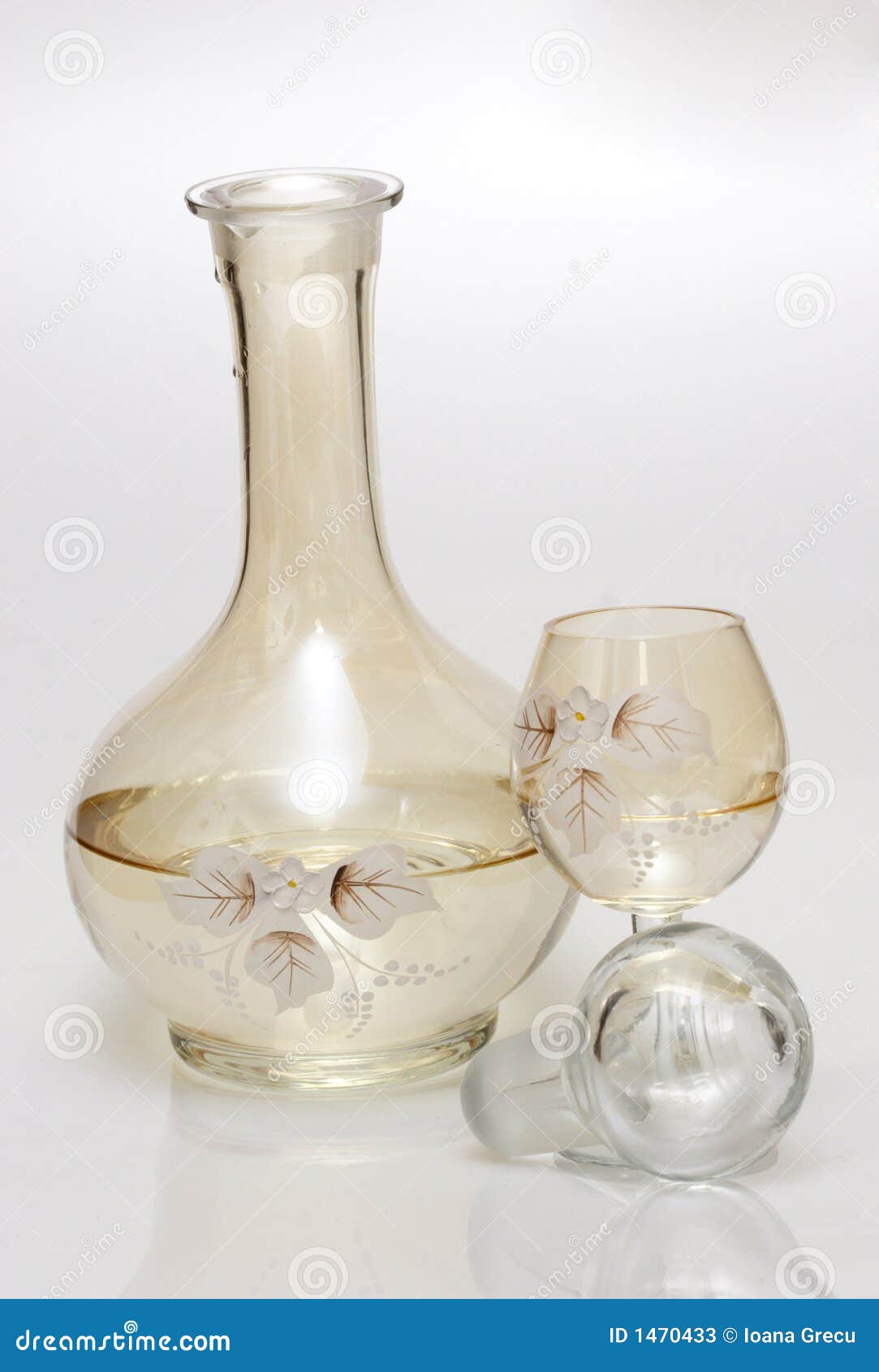 Liquor bottle and glass stock image. Image of whiskey 1470433