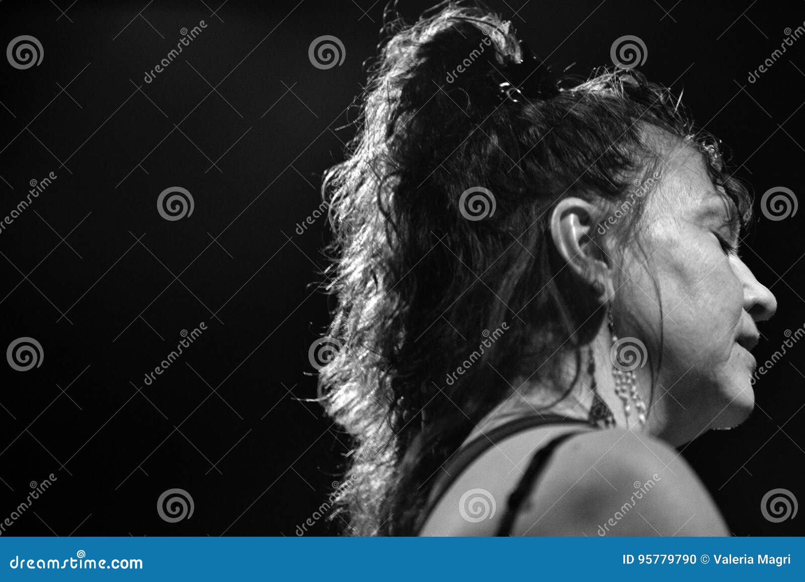 LISA GERMANO PERFORMS in ROME Editorial Image Image of germano