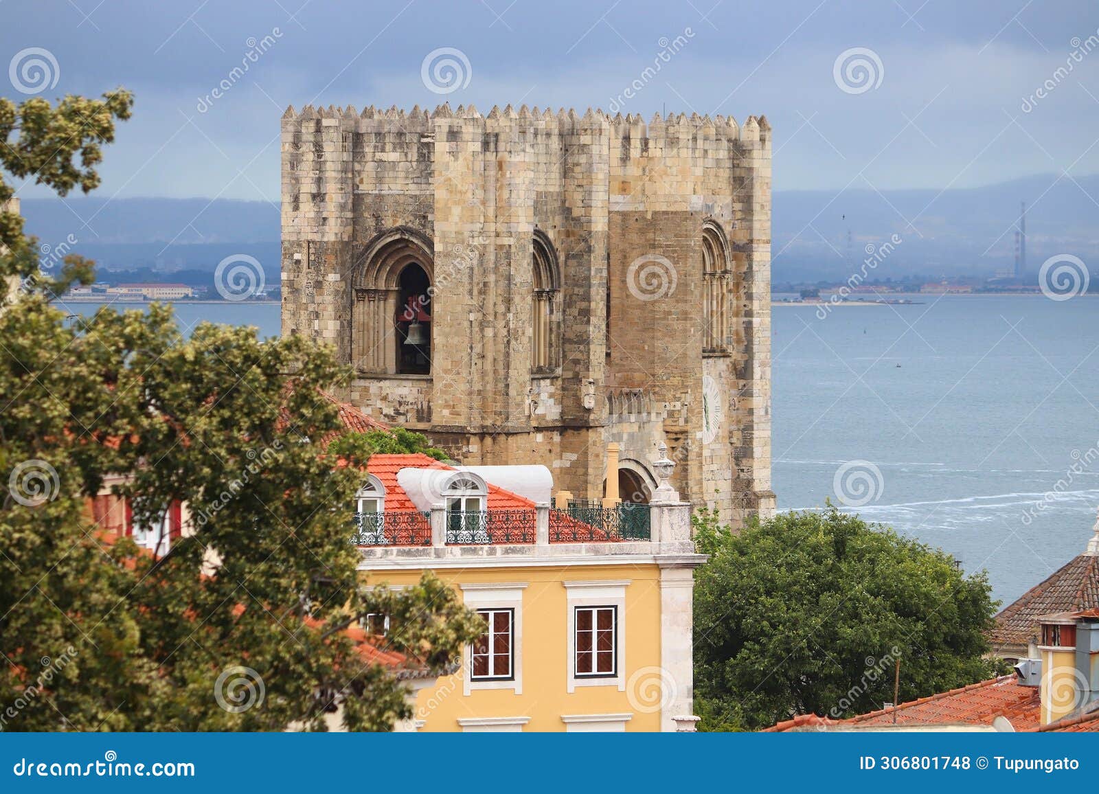 lisbon city view with se cathedral